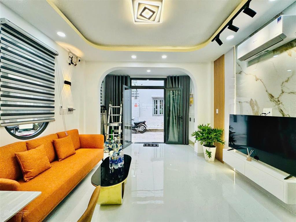 Bán nhà mới vào ở ngay hxh phạm văn đồng phường 3gò vấp, giáp bình thạnh phú nhuận