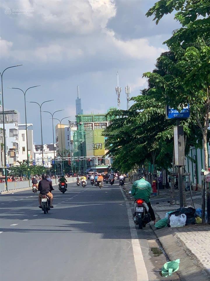 Bán nhà dương quang hàm phường 5 dt khủng 8x19 cn 152m2 3 tầng.