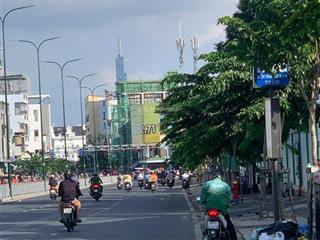 Bán nhà dương quang hàm phường 5 dt khủng 8x19 cn 152m2 3 tầng.