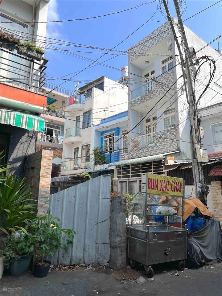 Bán đất hẻm 1 trục đường quang trung p.10, dt 5x16,6m, cách mt quang trung 20m