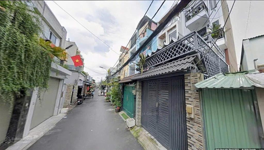 Bán nhà lê văn thọ phường 11 gò vấp. dt 4x16m đúc trệt 2 lầu st hẻm ô tô thông