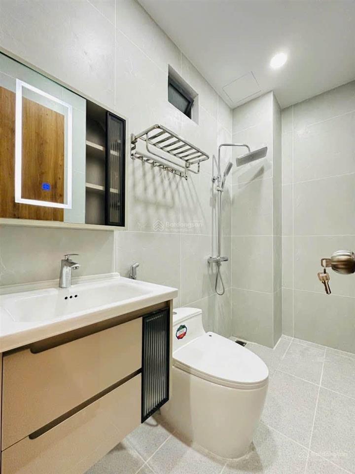 Bán nhà gò vấp đường quang trung phường 10 dt 4,5x15 đúc 2 lầu mới