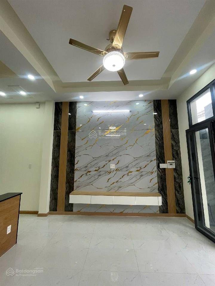 Bán nr đường 494  lê văn việt, 4pn, 3wc, 6,55 tỷ vnd, view đẹp hot!