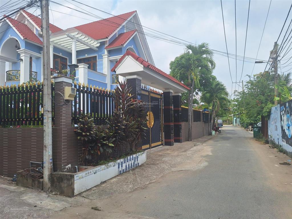 Bán đất tại long phước, 8 tỷ, 200 m2, mặt tiền 10m, pháp lý đầy đủ, hot!