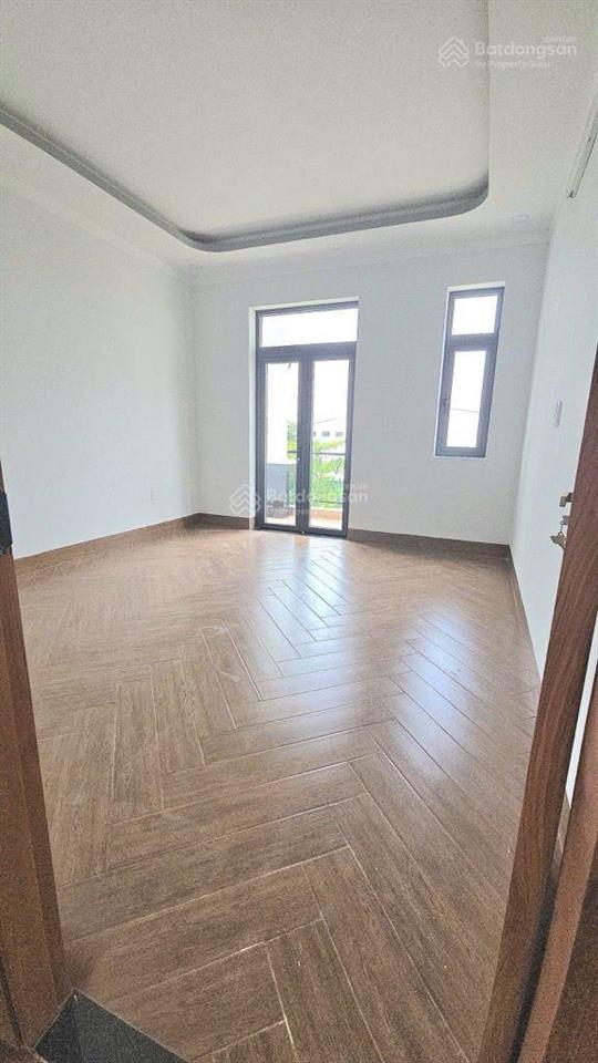 Nhà riêng tại lò lu, quận 9 giá ưu đãi 6,79 tỷ, 64 m2, 4pn, 3wc