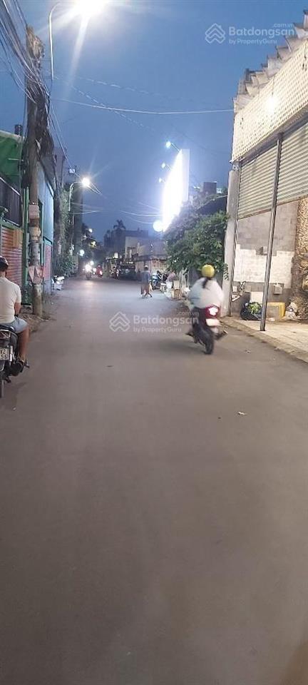 Bán nhà riêng tại đình phong phú, giá ưu đãi 7,9 tỷ, 82 m2, 3pn, 2wc