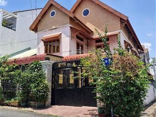 Bán biệt thự mini 2 tầng, lô góc sát lê văn việt, tăng nhơn phú a, q9, ngang lớn hơn 10m.