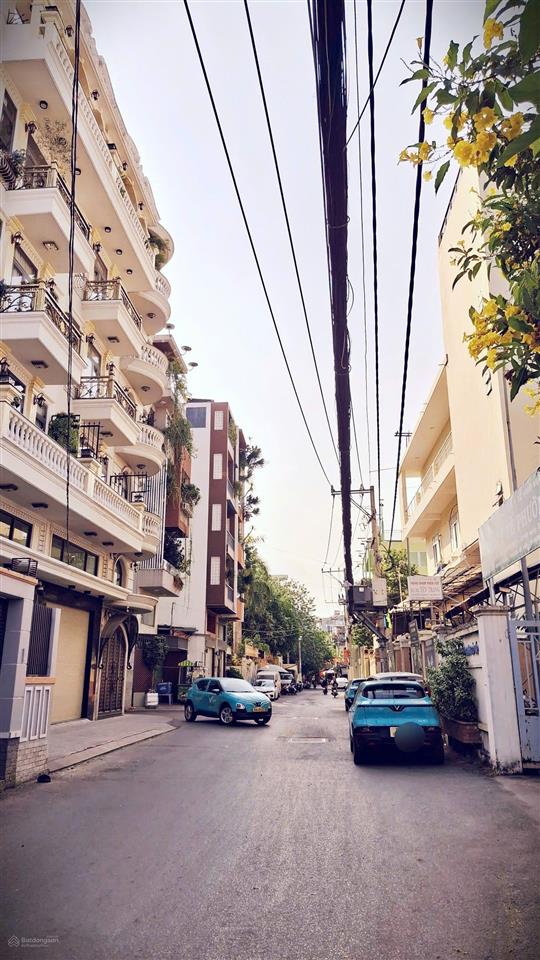 Nhà 4 tầng hxh quang trung 80m2 chỉ 8.x tỷ gần vincom.