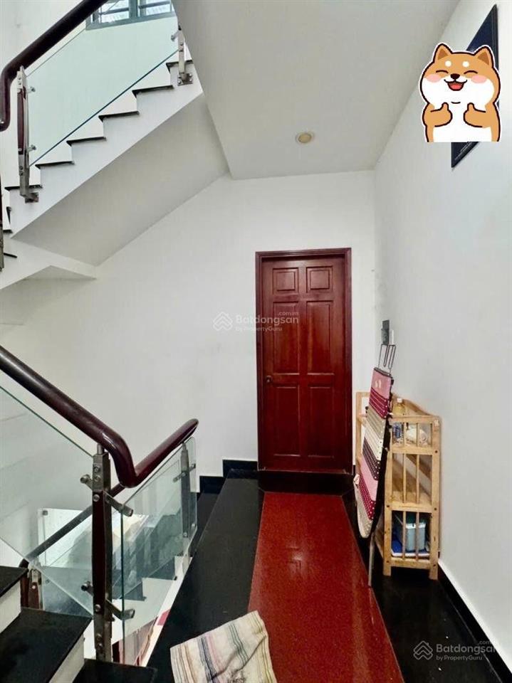 Nhà 4 tầng hxh gò vấp 81m2 chỉ 8.x tỷ.