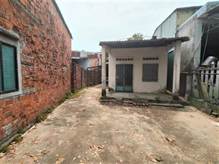 Rẻ nhất liên chiểu. bán đất tặng nhà c4 còn ở tốt