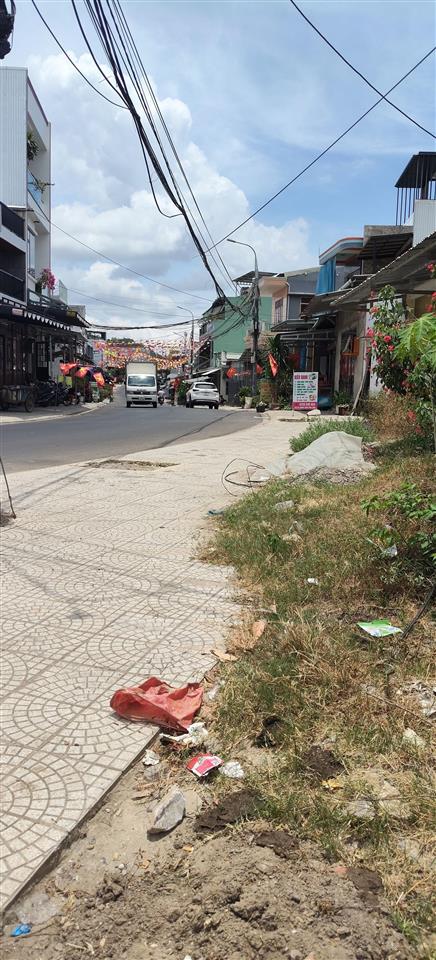 Bán đất diện tích rộng, giá rẻ, kiệt ôtô thông, nằm giữa đường hoàng văn thái và nam cao