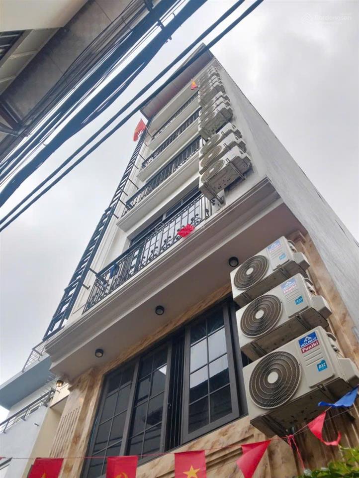 Tòa ccmn 69/72m2 x 7 tầng, phố phương canh, ô tô đỗ cửa đối diện đh đông á và cao đẳng fpt