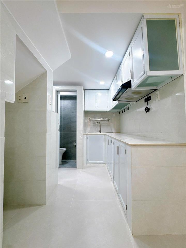 Bán nhà tại tăng bạt hổ, 4,7 tỷ, 23,9 m2, giá cực ngon