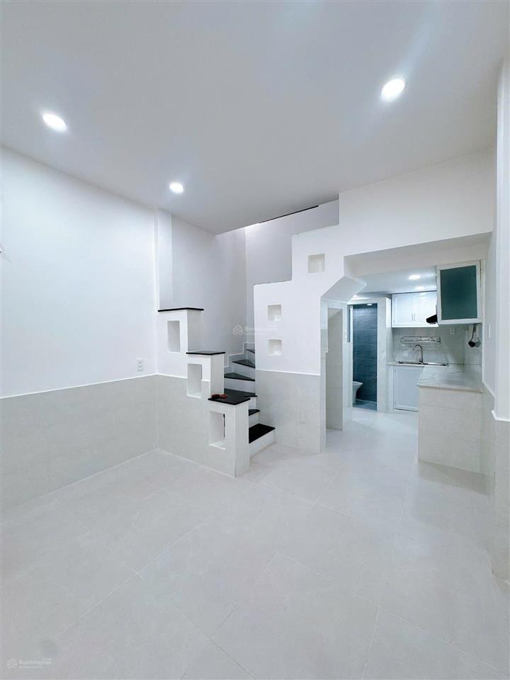 Bán nhà tại tăng bạt hổ, 4,7 tỷ, 23,9 m2, giá cực ngon