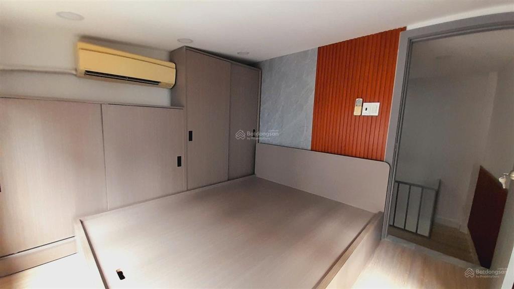 Nhà mới 3 tầng full nội thất  hẻm 5m ô tô đỗ cửa sát mt tô hiến thành, quận 10