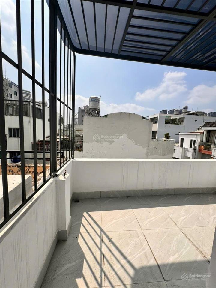 Chdv duplex 9pn dòng tiền 40tr/tháng  ngay nguyễn thị minh khai, quận 1