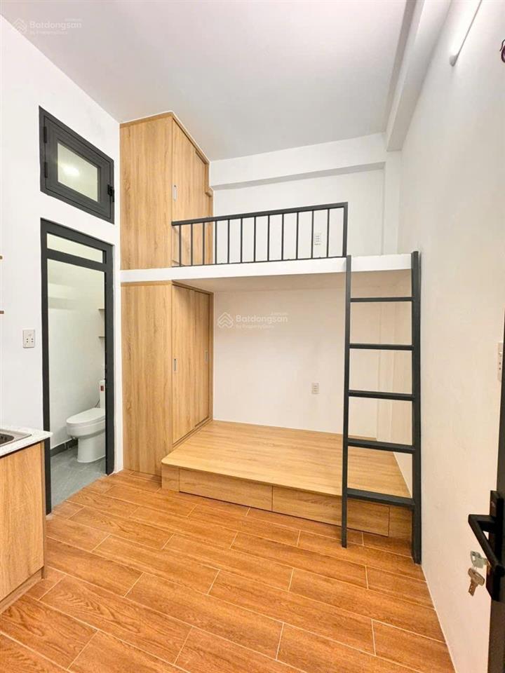 Chdv duplex 9pn dòng tiền 40tr/tháng  ngay nguyễn thị minh khai, quận 1