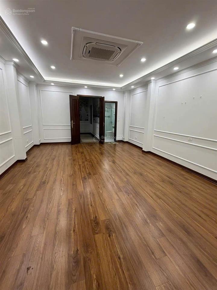 Siêu phẩm nhà mạc thái tổ 65m x 7 tầng thông sàn  thang máy  ô tô đỗ cửa