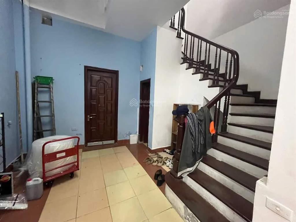 Nhà nguyên căn ngõ 88 trung kính rộng 65m2 xây 4 tầng làm văn phòng, lớp học,...