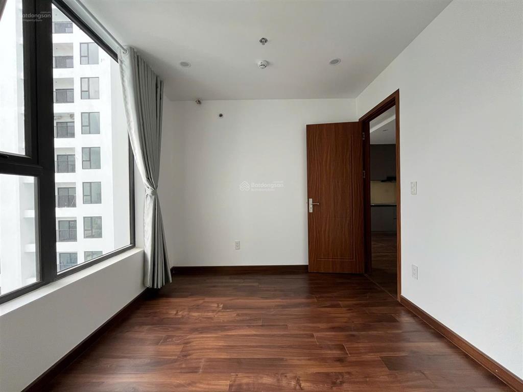 Cho thuê chung cư benhill căn 2pn 1wc nội thất cơ bản 6tr