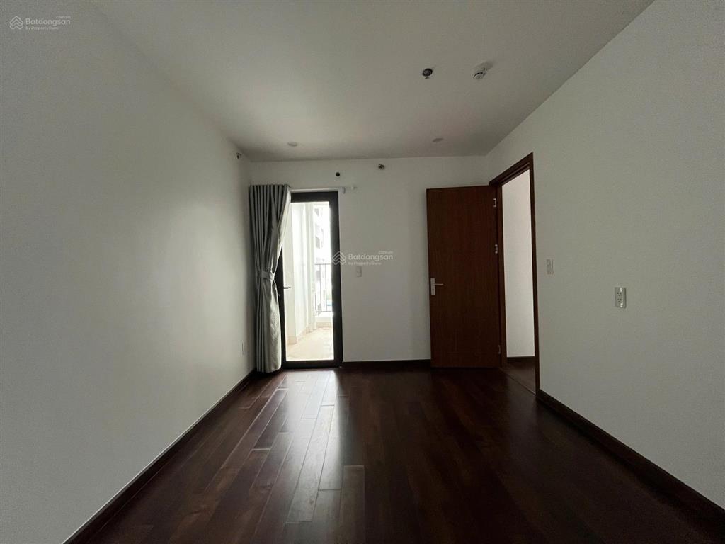 Cho thuê chung cư benhill căn 2pn 1wc nội thất cơ bản 6tr