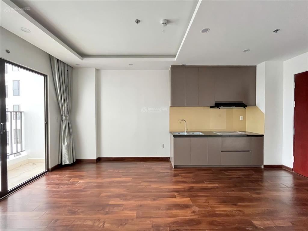 Cho thuê chung cư benhill căn 2pn 1wc nội thất cơ bản 6tr
