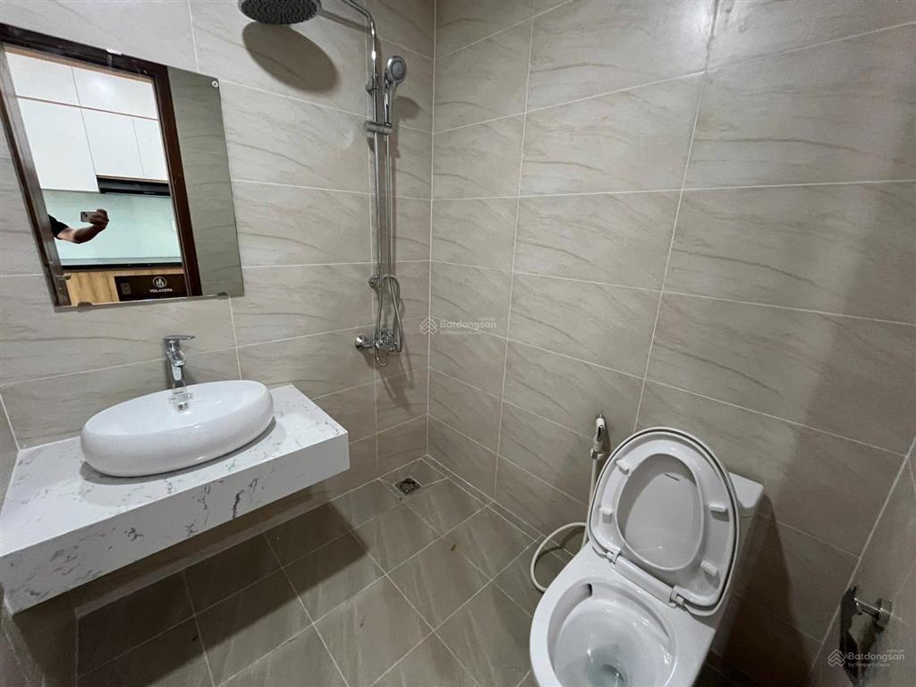 Cho thuê ben hill 2pn 1wc, nhà mới sạch sẽ, nội thất cơ bản