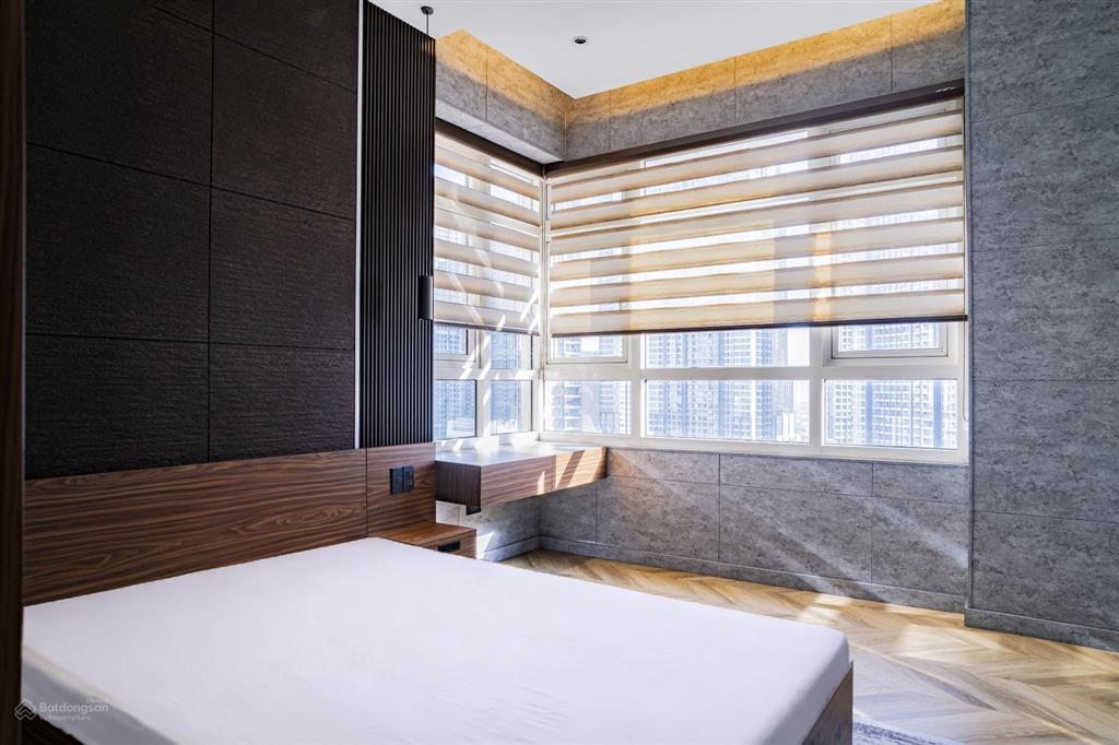 Bán căn hộ saigon pearl tháp topaz 1 với 3 phòng ngủ nội thất đầy đủ view thành phố