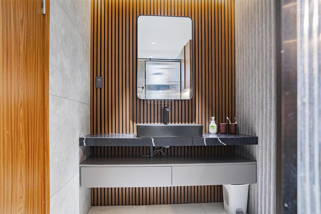 Bán căn hộ saigon pearl tháp topaz 1 với 3 phòng ngủ nội thất đầy đủ view thành phố
