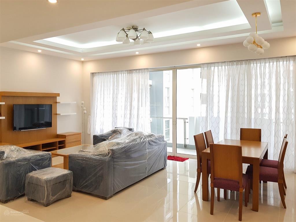 Bán căn hộ the estella tầng trung tháp 4a với 3 phòng ngủ view hồ bơi