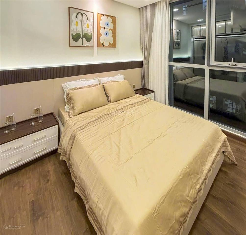 Vinhomes central park bán căn hộ tháp park 3 với 3 phòng ngủ nội thất đầy đủ