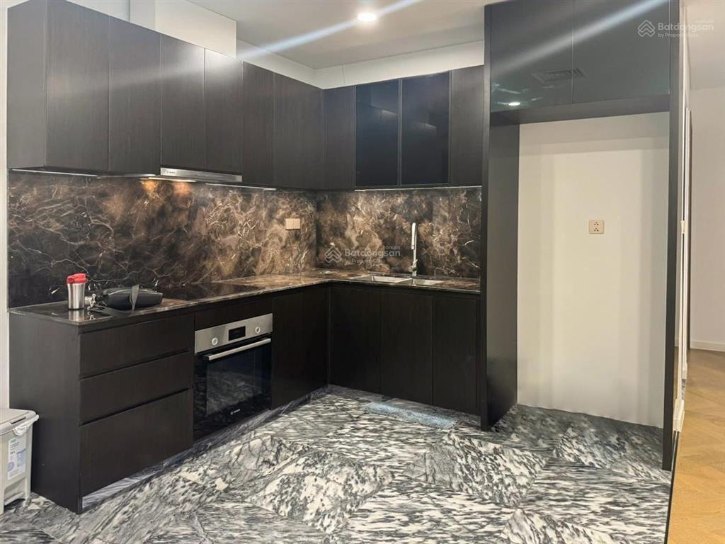 Bán căn hộ tại lumiere riverside gồm 3 phòng ngủ tầng cao view sông có sổ hồng