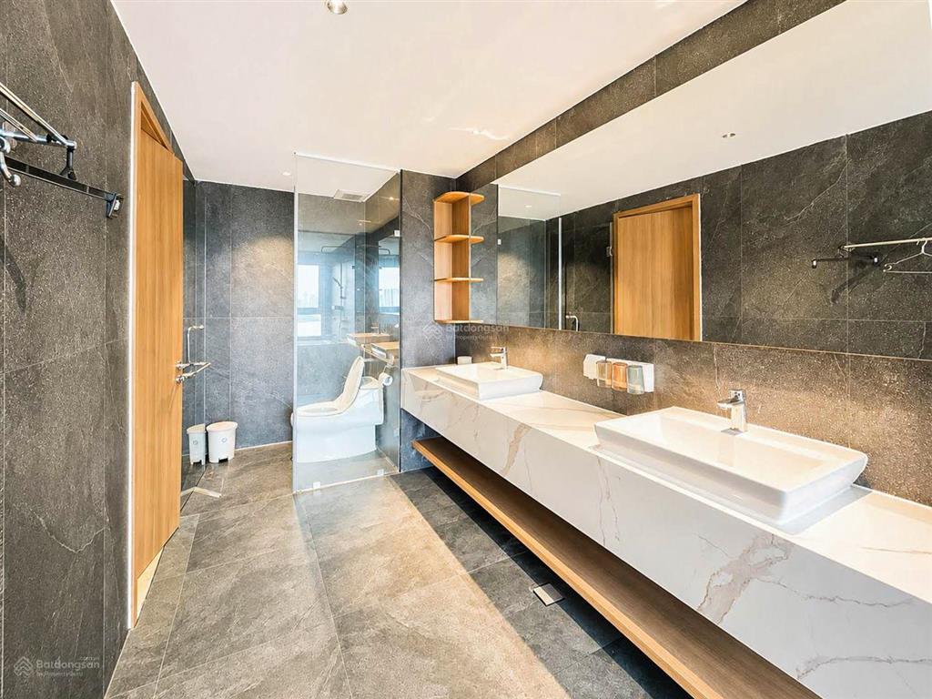 Đảo kim cương cho thuê căn hộ tháp bahamas với 4 phòng ngủ nội thất đầy đủ view sông trực diện