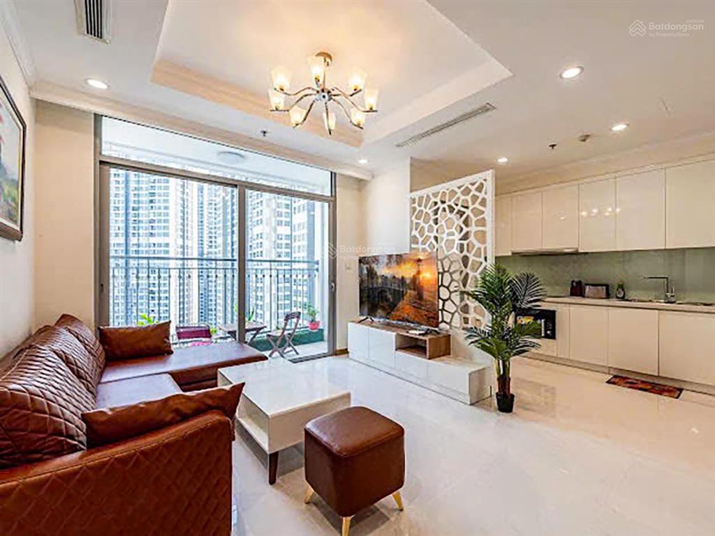 Bán căn hộ tại vinhomes central park tháp landmark 5 gồm 3 phòng ngủ view landmark 81 có sổ hồng