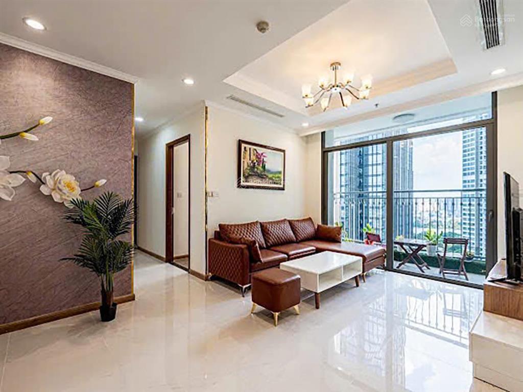 Bán căn hộ tại vinhomes central park tháp landmark 5 gồm 3 phòng ngủ view landmark 81 có sổ hồng