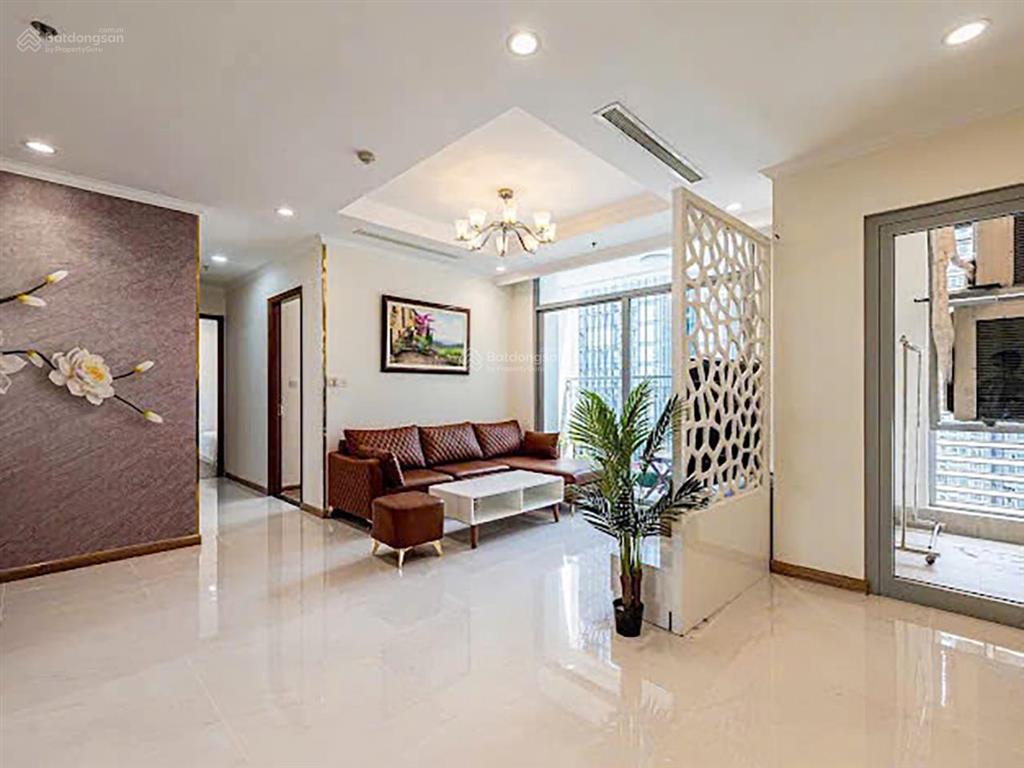 Bán căn hộ tại vinhomes central park tháp landmark 5 gồm 3 phòng ngủ view landmark 81 có sổ hồng