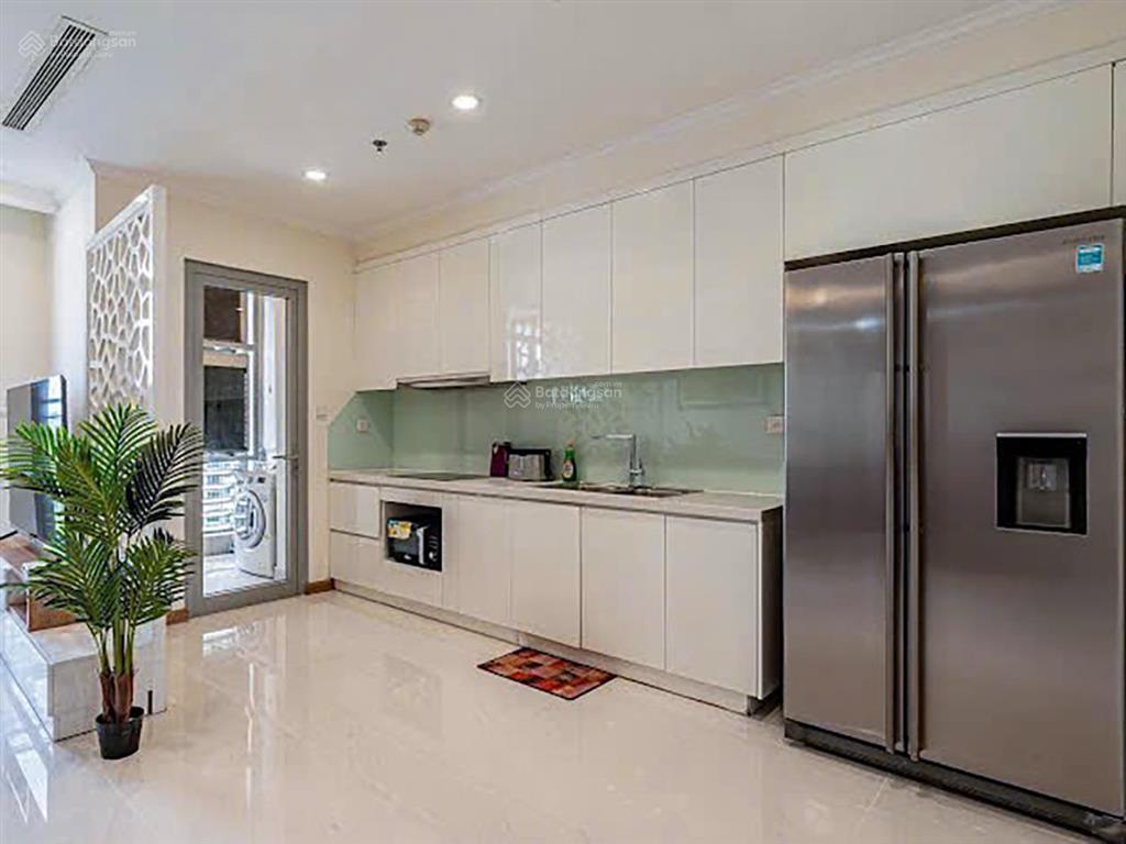 Bán căn hộ tại vinhomes central park tháp landmark 5 gồm 3 phòng ngủ view landmark 81 có sổ hồng