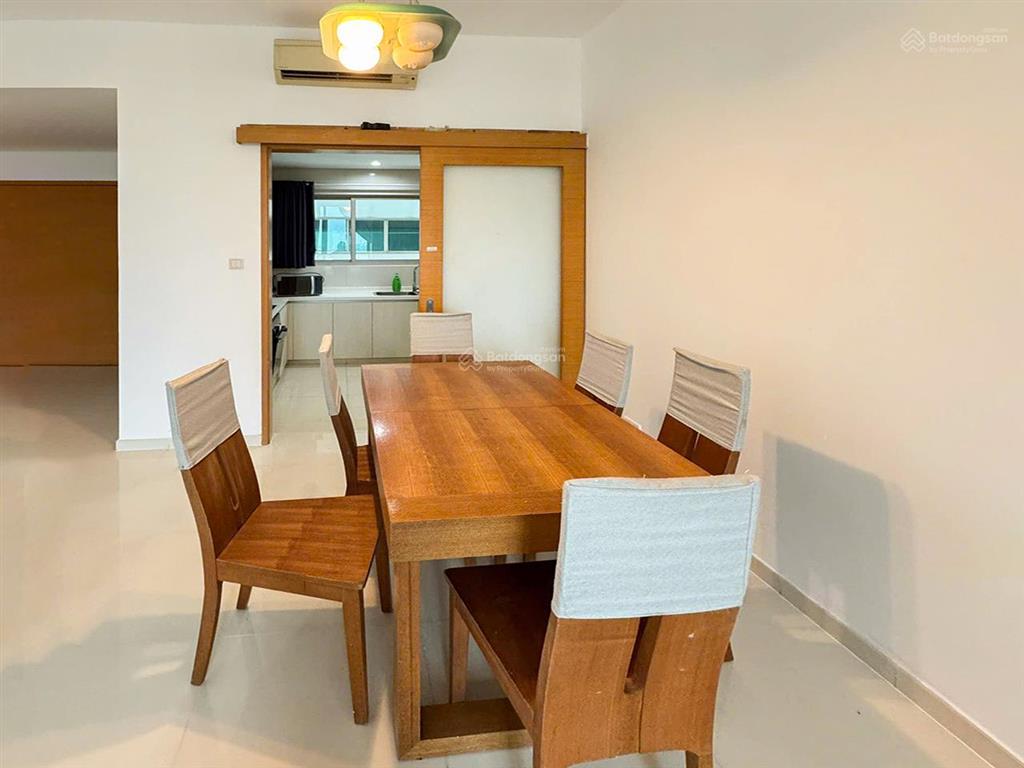 Bán căn hộ tại the vista an phú tháp t2 gồm 3 phòng ngủ view thành phố