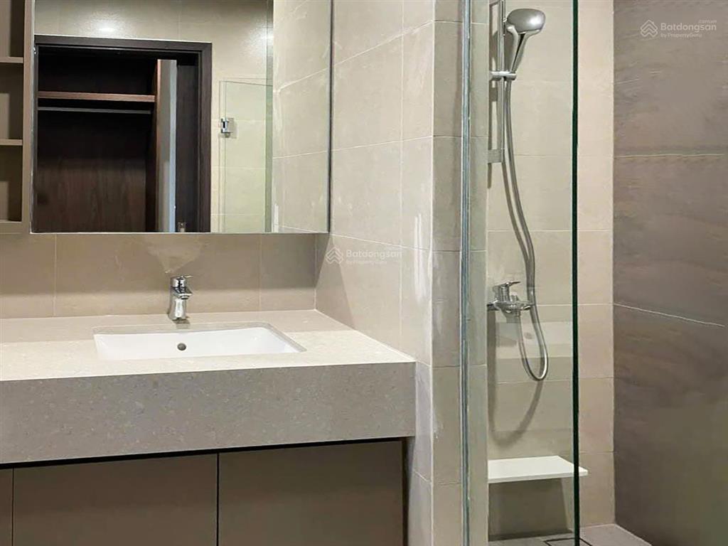 Cho thuê căn hộ tại q2 thảo điền tháp t3 gồm 4 phòng ngủ tầng cao view sông sài gòn