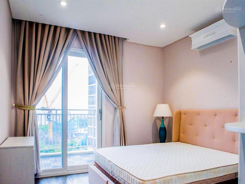 Cho thuê căn hộ tại xi riverview tháp 101 gồm 3 phòng ngủ nội thất sang trọng view sông