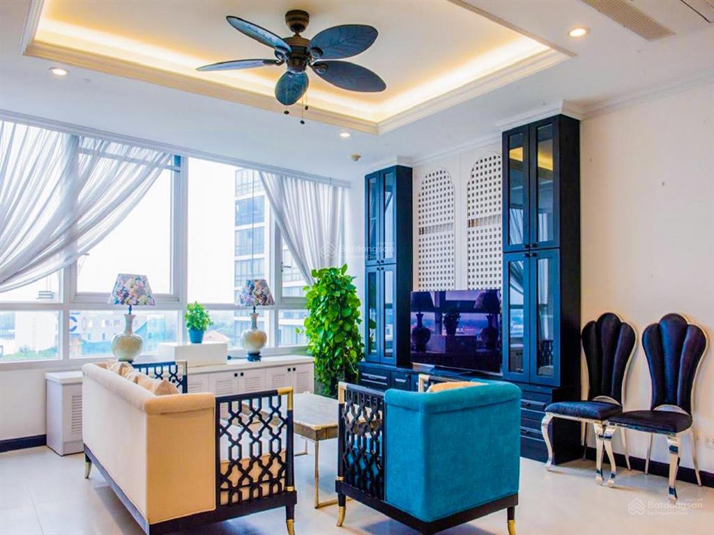 Cho thuê căn hộ tại xi riverview tháp 101 gồm 3 phòng ngủ nội thất sang trọng view sông