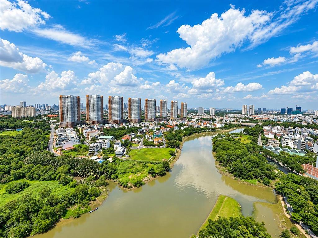 Cho thuê căn hộ tại đảo kim cương tháp canary gồm 3 phòng ngủ nội thất đầy đủ view đẹp