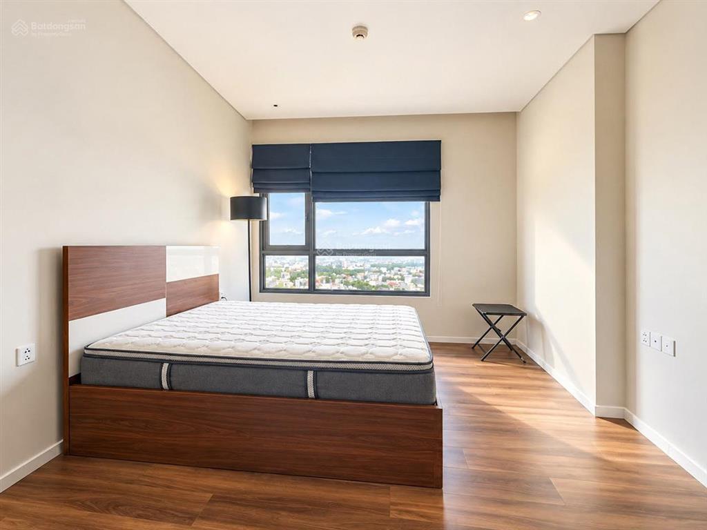 Cho thuê căn hộ tại đảo kim cương tháp canary gồm 3 phòng ngủ nội thất đầy đủ view đẹp