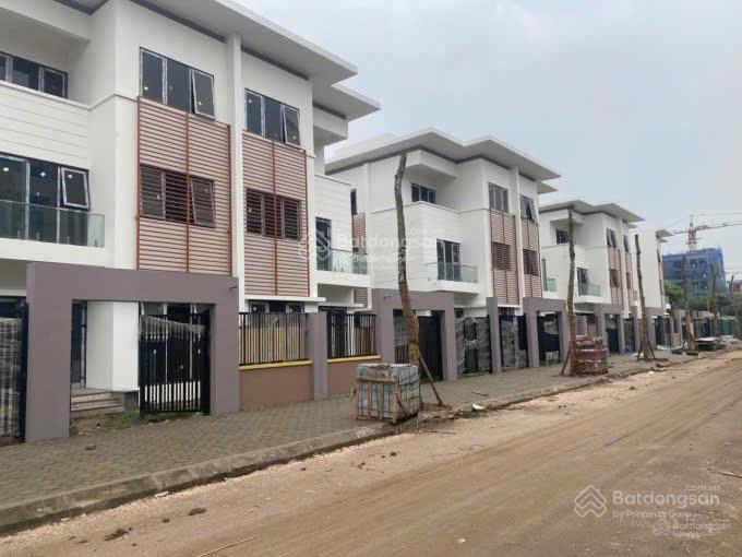 Chính chủ cần bán nhanh biệt thự song lập 230m2 thanh hà cenco 5