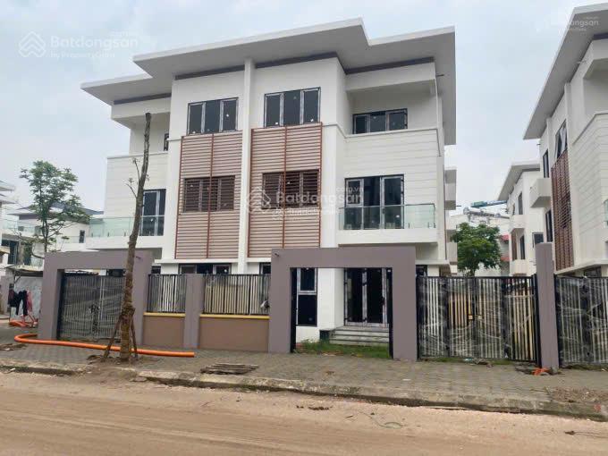 Chính chủ cần bán nhanh biệt thự song lập 230m2 thanh hà cenco 5
