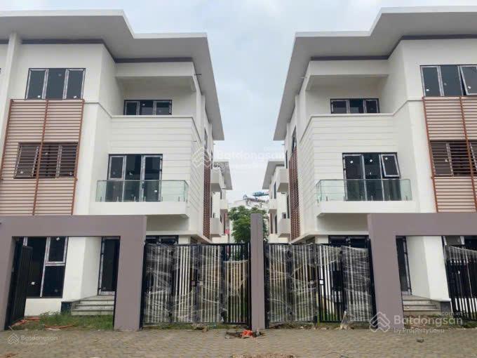 Chính chủ cần bán nhanh biệt thự song lập 230m2 thanh hà cenco 5
