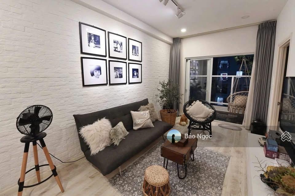 Chính chủ bán căn hộ viva riverside  q6  2pn2wc  77m2  1,8 tỷ.