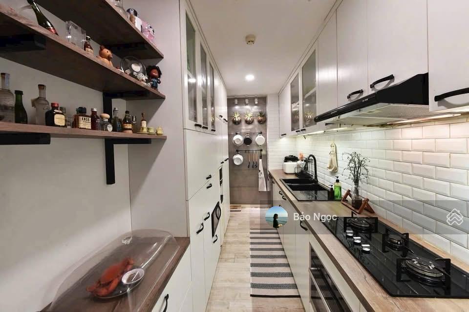 Chính chủ bán căn hộ viva riverside  q6  2pn2wc  77m2  1,8 tỷ.