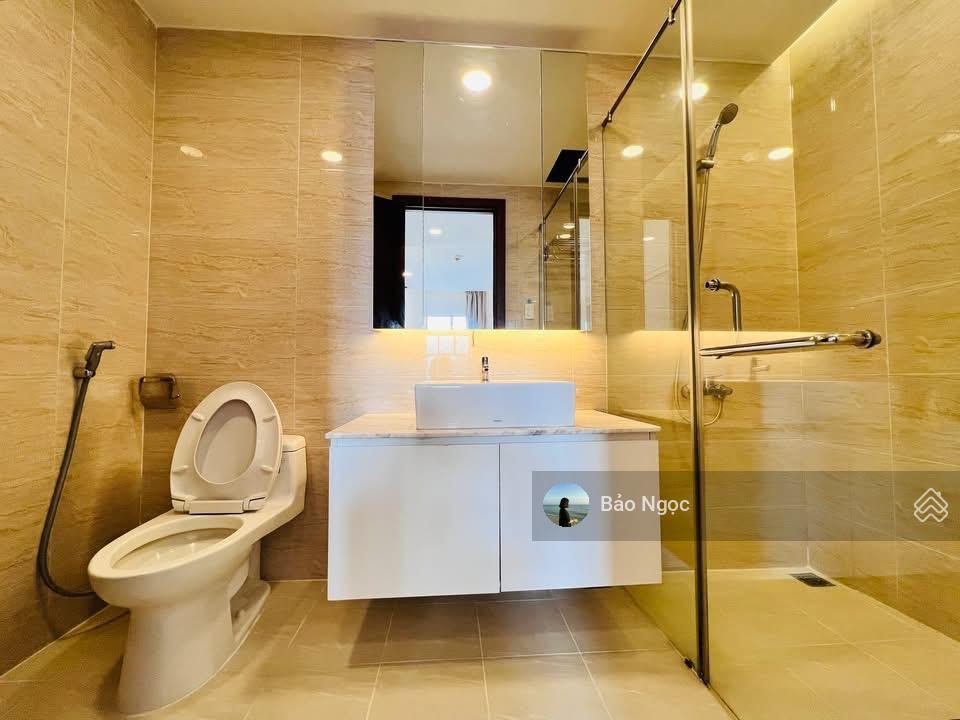 Chính chủ bán căn hộ rivera park sài gòn  q10  2pn2wc  80m2  2 tỷ.