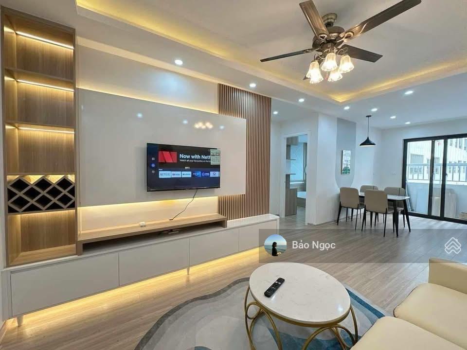 Chủ kẹt tiền bán gấp chung cư osimi town  g.vấp  70m2  2pn2wc  2,15tỷ.